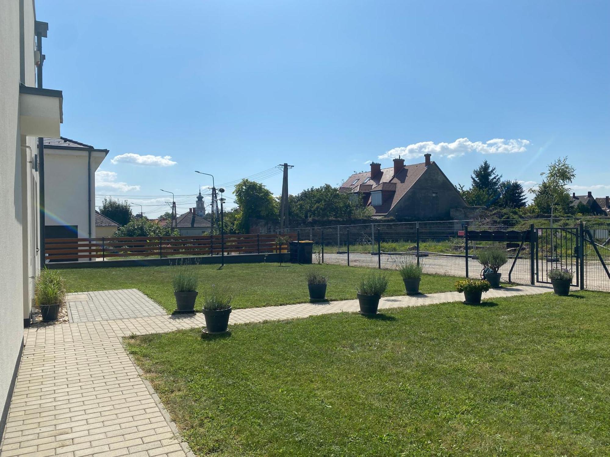 Nest2 Apartments Keszthely Exterior photo